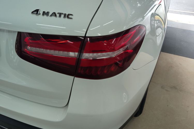 Mercedes-Benz GLC Class 2016 صورة سيارة #8