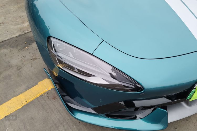 MI SU7 Ultra 2025 car image #8