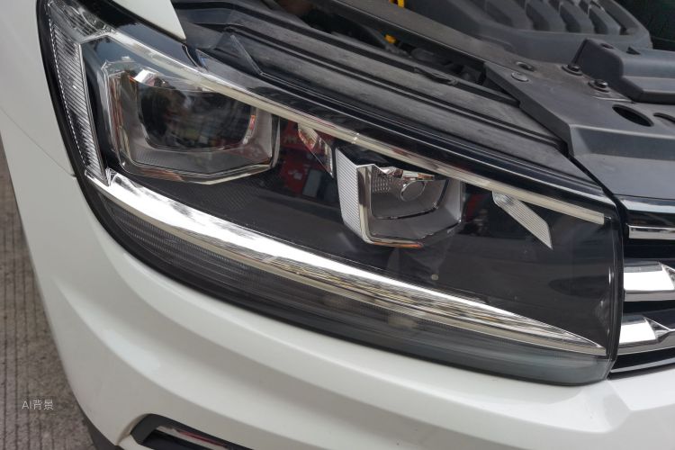 Volkswagen Tiguan L 2018 #8 Volkswagen Tiguan L 2018 car image #8