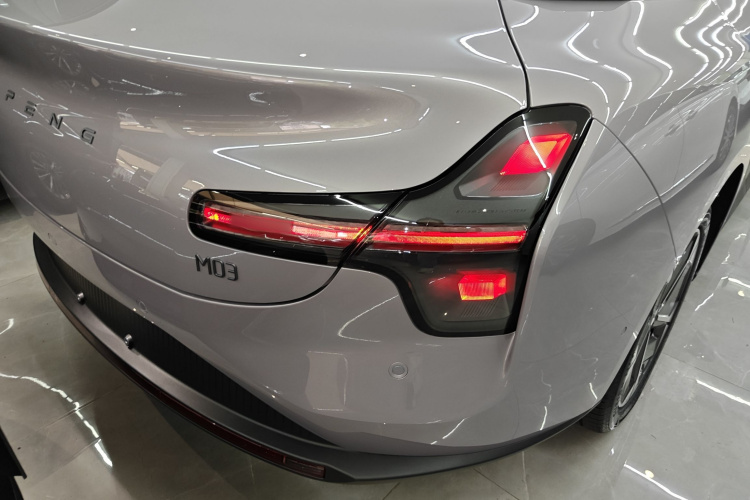 Xpeng MONA M03 2026 immagine di auto #8