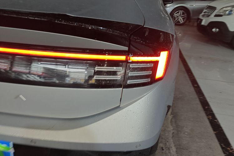 Hyundai Sonata 2024 immagine di auto #8