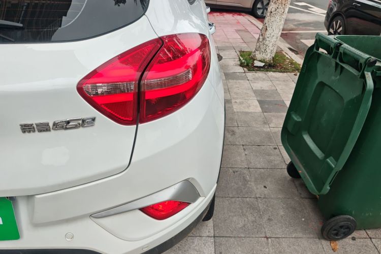 GEELY Emgrand GSe 2020 car image #8