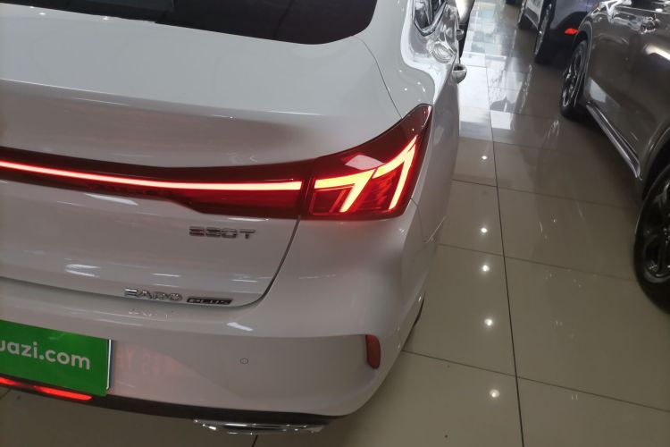 Changan Eado 2025 imagen de coche #8