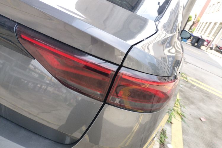 GEELY Emgrand 2022 car image #8