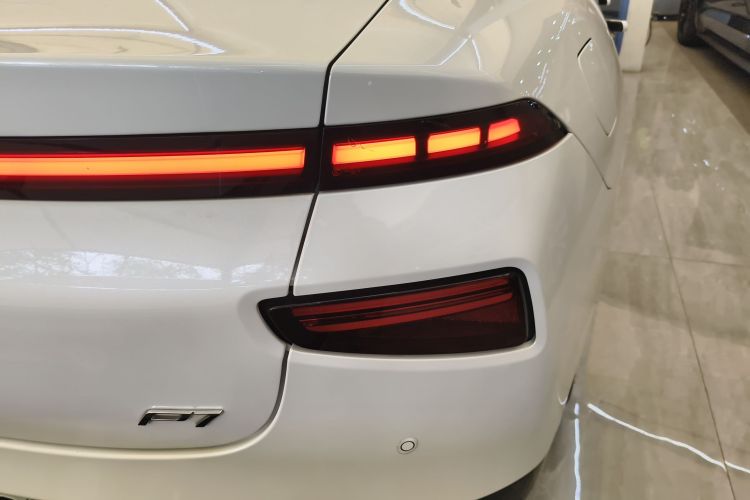 Xpeng P7 2022 immagine di auto #8