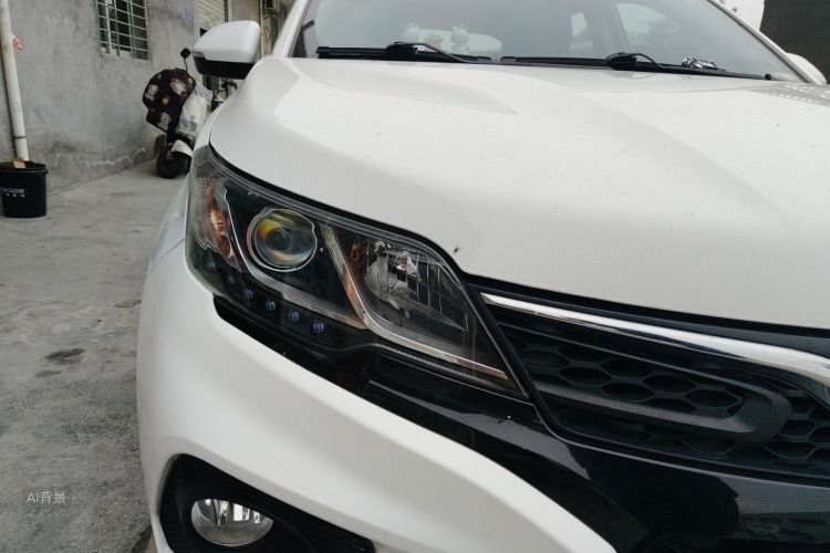 Soueast DX3 2020 car image #8