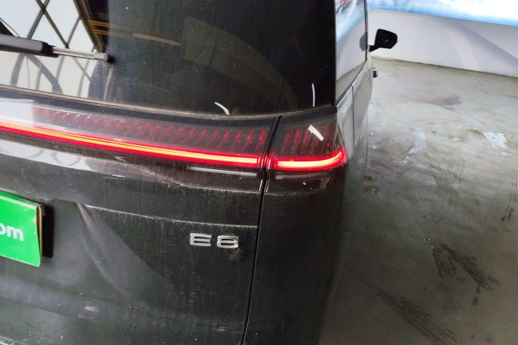 GAC Trumpchi E8 New Energy 2024 imagem de carro #8