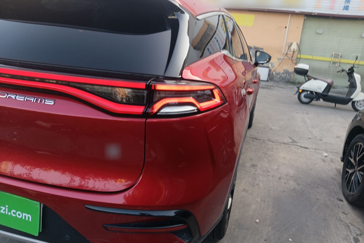 BYD Tang New Energy 2022 car image #8