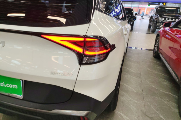 起亚 狮铂拓界 2024 汽车图片 #8