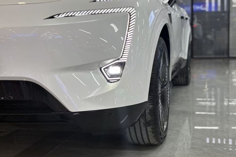 Avatr 11 2024 imagen de coche #8