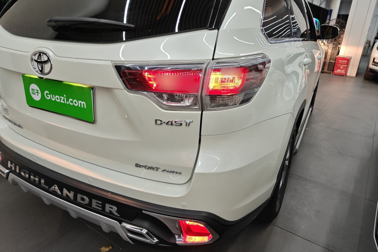 Toyota Highlander 2017 #8 Toyota Highlander 2017 car image #8