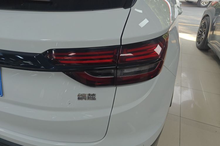 GEELY Coolray 2021 #8 GEELY Coolray 2021 car image #8