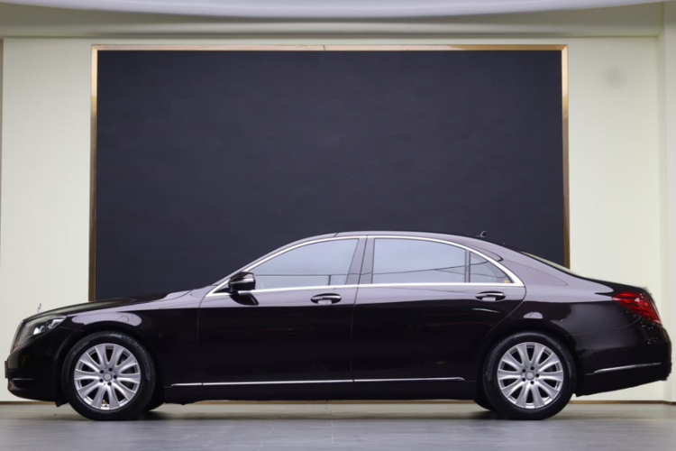 Mercedes-Benz S Class 2015 immagine di auto #8