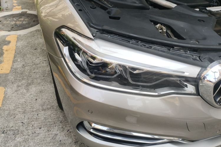 BMW 5 Series 2020 #8 BMW 5 Series 2020 car image #8