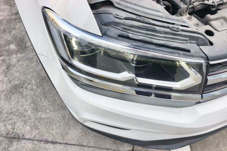 Volkswagen Tharu 2020 car image #8