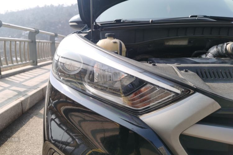 Hyundai Tucson 2016 immagine di auto #8