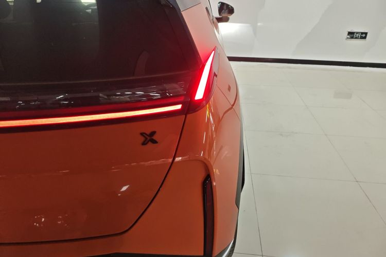 Zeekr X 2024 immagine di auto #8