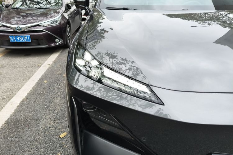 Deepal S07 2024 immagine di auto #8