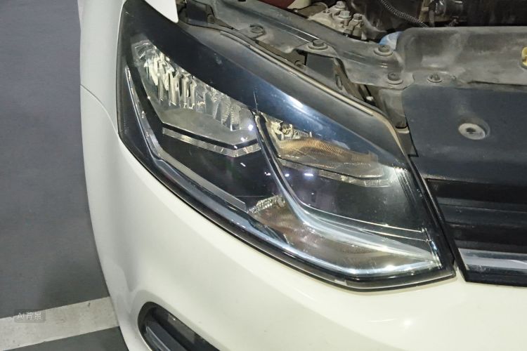 Polo 2016 car image #8