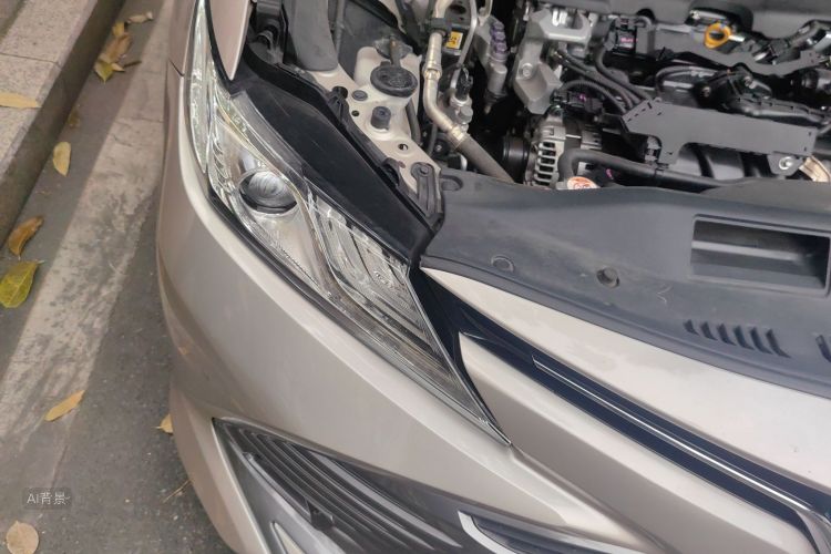 Toyota Camry 2021 car image #8