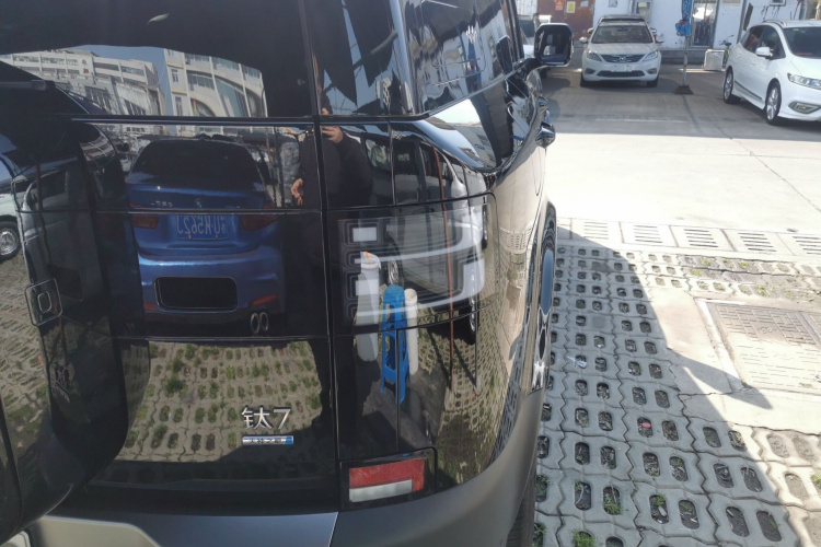 FangChengBao Tiger 7 2025 car image #8