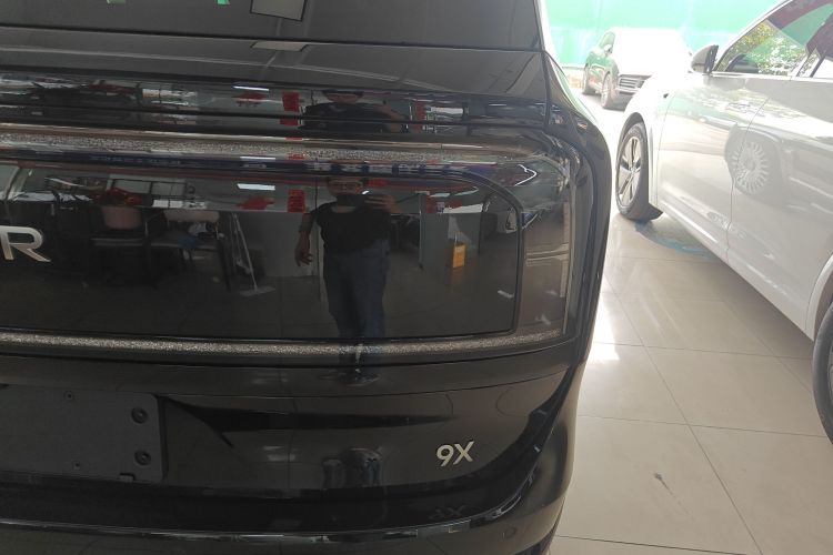 Zeekr 9X 2026 изображение автомобиля #8