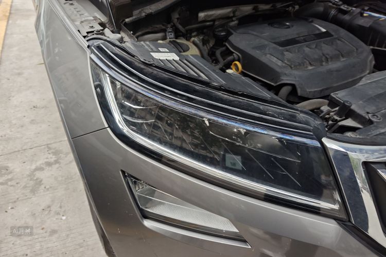 Skoda Kodiaq 2018 imagem de carro #8