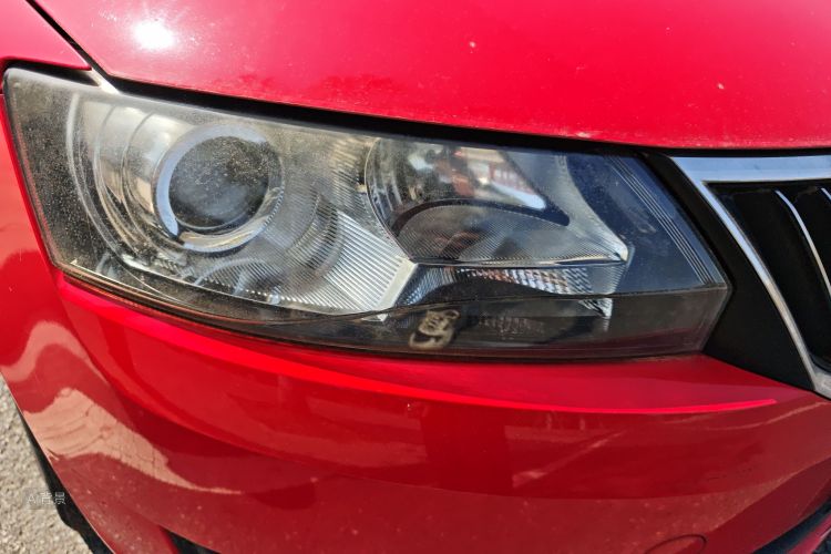 Skoda Rapid Spaceback 2015 immagine di auto #8