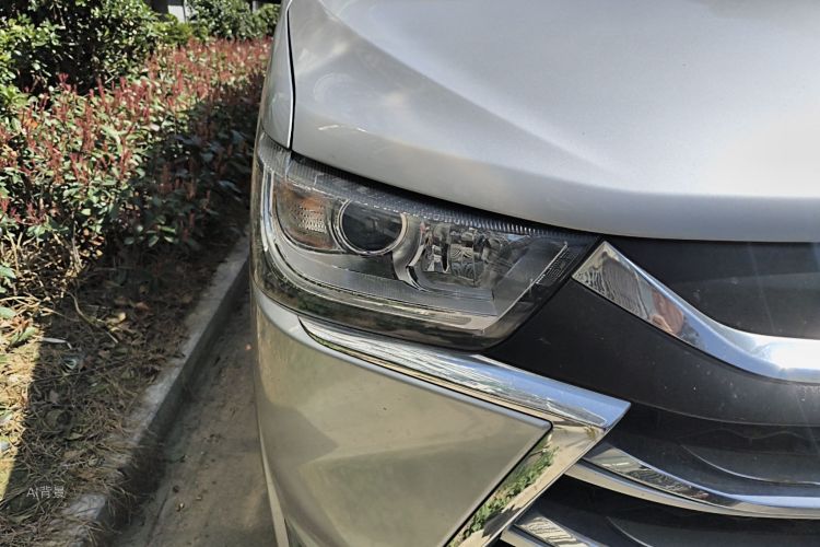 JAC 2021 car image #8