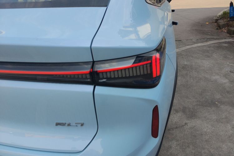 睿蓝汽车 睿蓝7 2026 汽车图片 #8