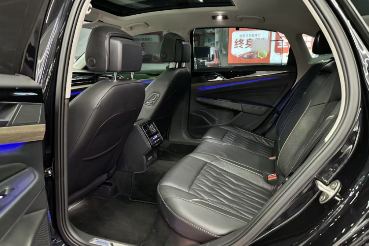 Volkswagen Passat New Energy 2021 immagine di auto #8