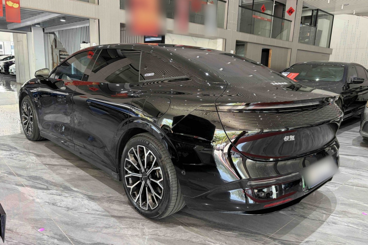 极氪 极氪007 2024 汽车图片 #8