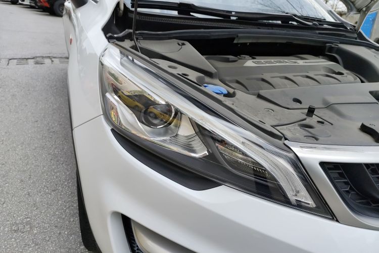 GEELY Emgrand GS 2017 car image #8