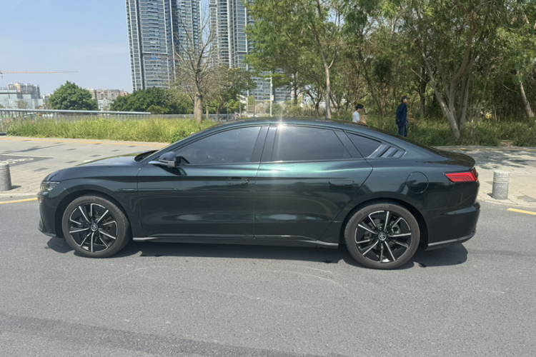 BYD Han 2021 car image #8