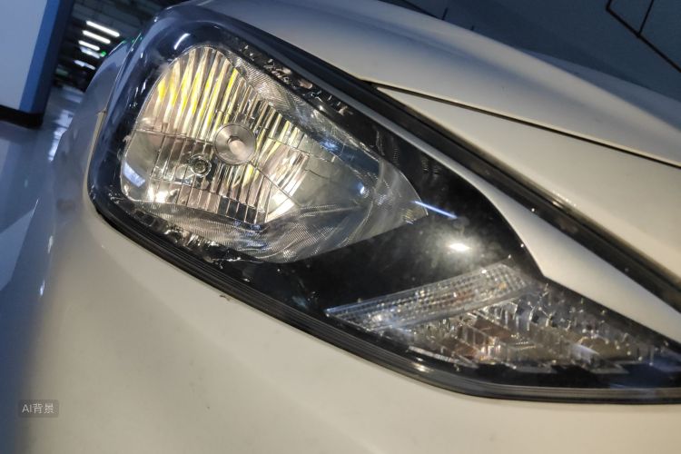 Hyundai Elantra HD 2019 immagine di auto #8