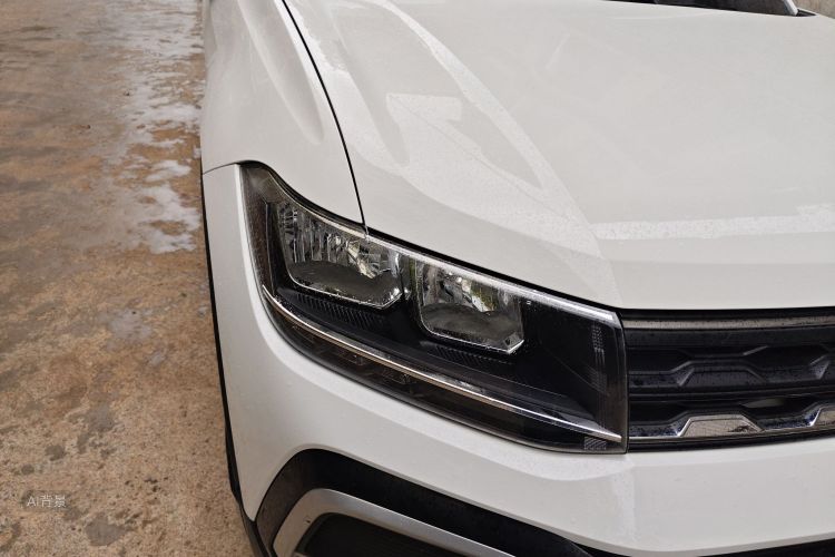 Volkswagen T-Cross 2020 car image #8