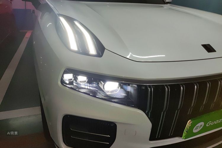Lynk & Co 09 2022 car image #8