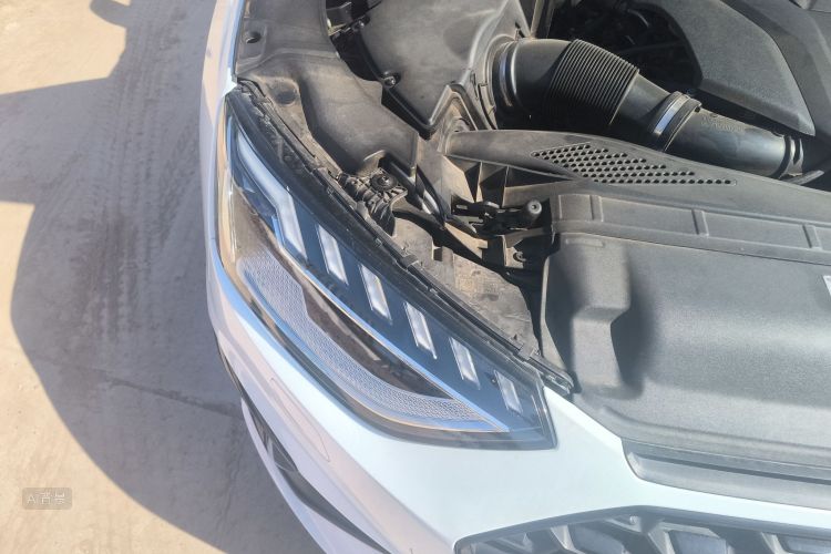 Audi S4 2023 imagem de carro #8