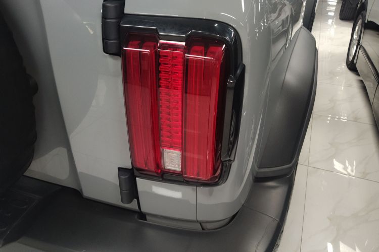 Tank 300 2022 immagine di auto #8