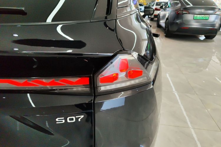 Deepal S07 2024 image de voiture #8