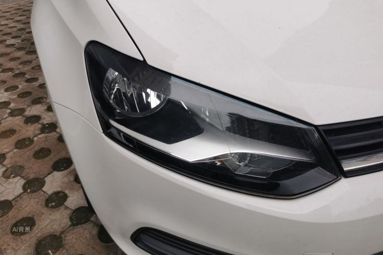 Volkswagen Polo 2018 car image #8
