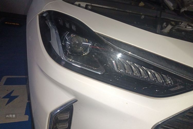 X70 PLUS 2022 car image #8