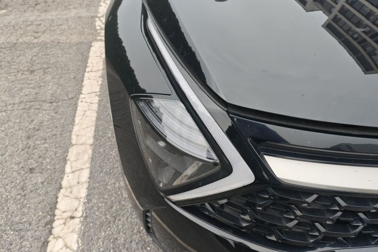 起亚 狮铂拓界 2023 汽车图片 #8