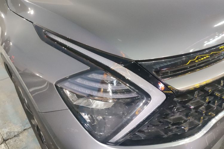 起亚 狮铂拓界 2023 汽车图片 #8