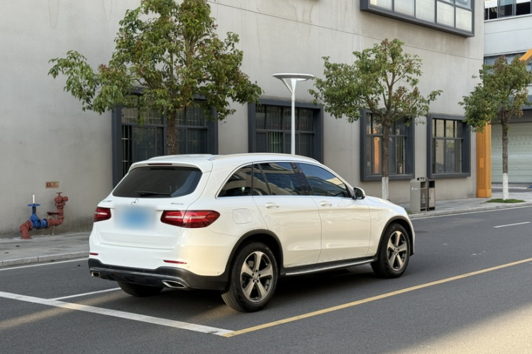 Mercedes-Benz GLC Class 2016 صورة سيارة #8