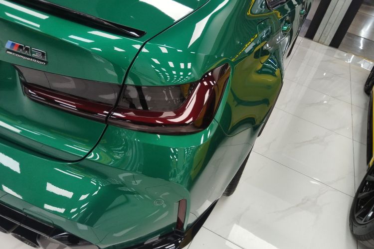 BMW M3 2025 image de voiture #8