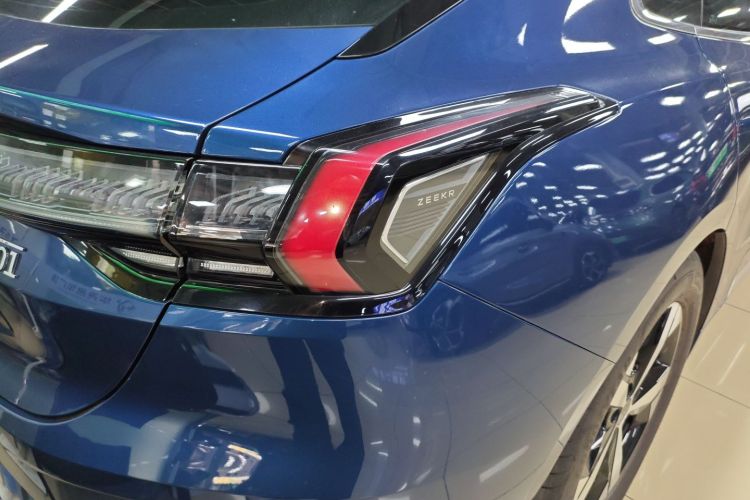 极氪 极氪001 2023 汽车图片 #8