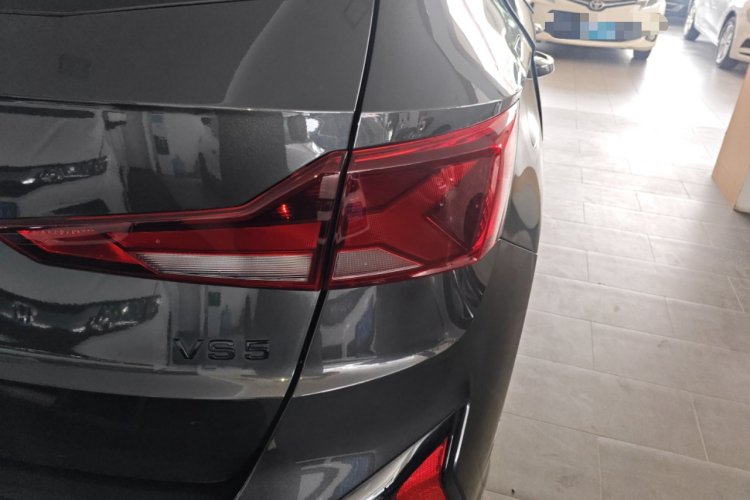 VS5 2025 immagine di auto #8