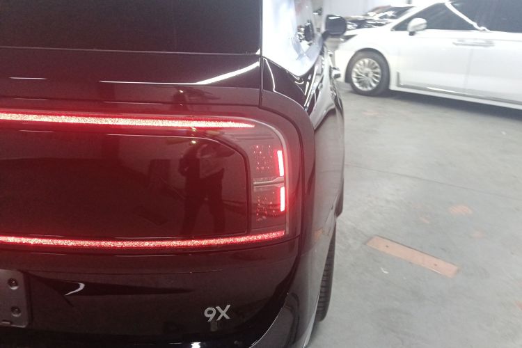 极氪 极氪9X 2026 汽车图片 #8