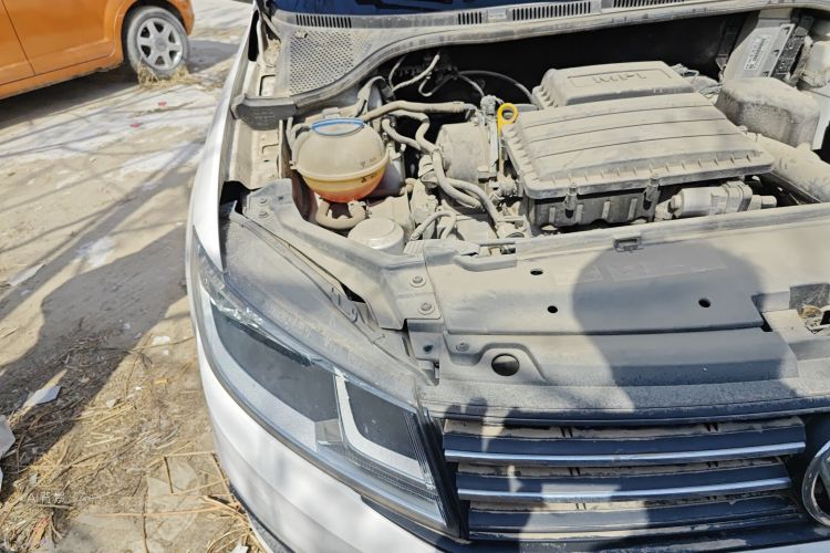 Santana 2020 car image #8